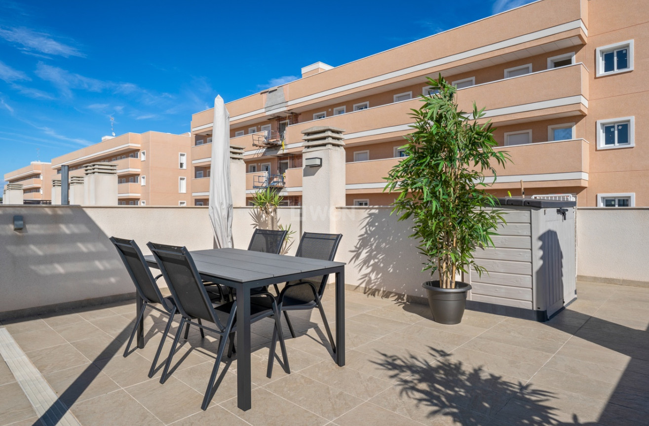 Resale - Apartment / flat - Guardamar del Segura - Costa Blanca