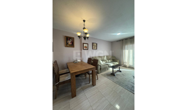 Odsprzedaż - Mieszkanie w bloku - Villajoyosa - Costa Blanca