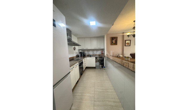 Odsprzedaż - Mieszkanie w bloku - Villajoyosa - Costa Blanca