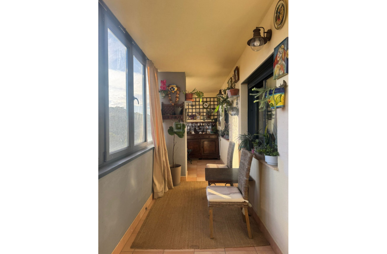 Odsprzedaż - Mieszkanie w bloku - Villajoyosa - Costa Blanca