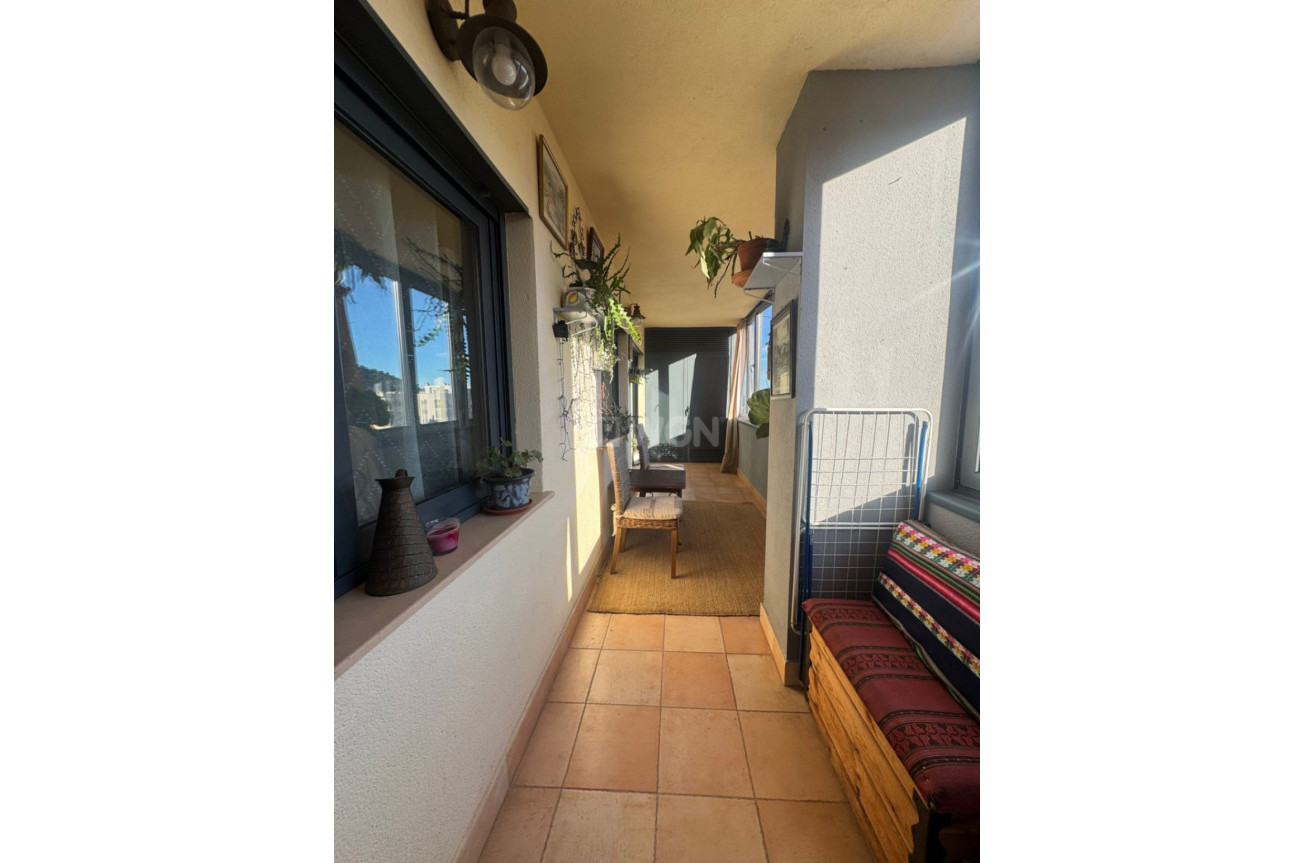 Odsprzedaż - Mieszkanie w bloku - Villajoyosa - Costa Blanca