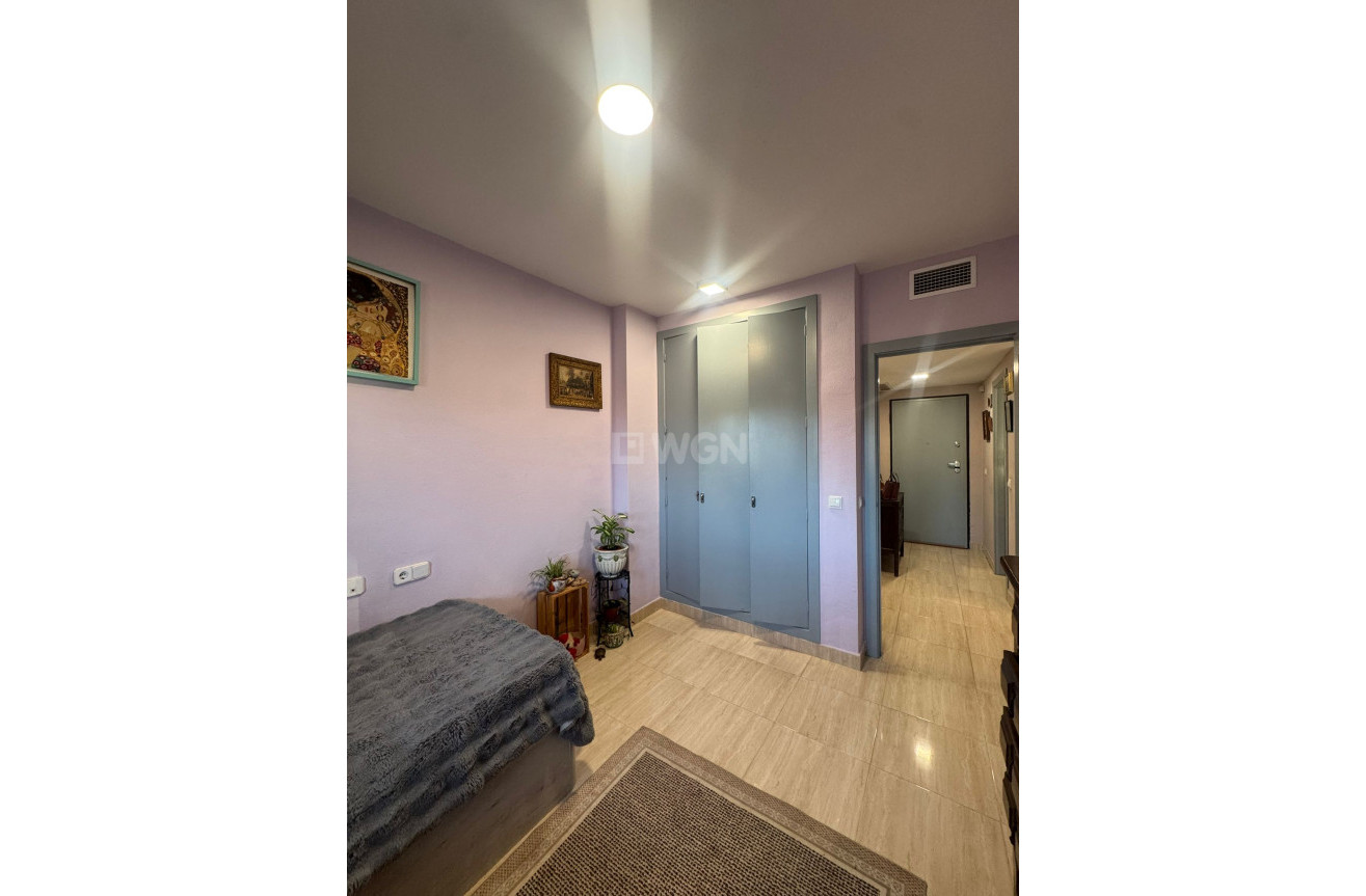 Odsprzedaż - Mieszkanie w bloku - Villajoyosa - Costa Blanca