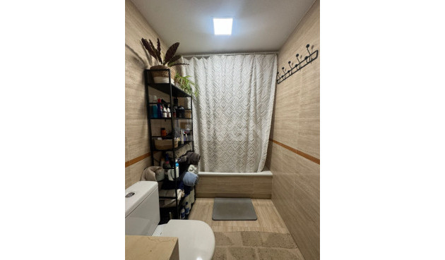 Odsprzedaż - Mieszkanie w bloku - Villajoyosa - Costa Blanca