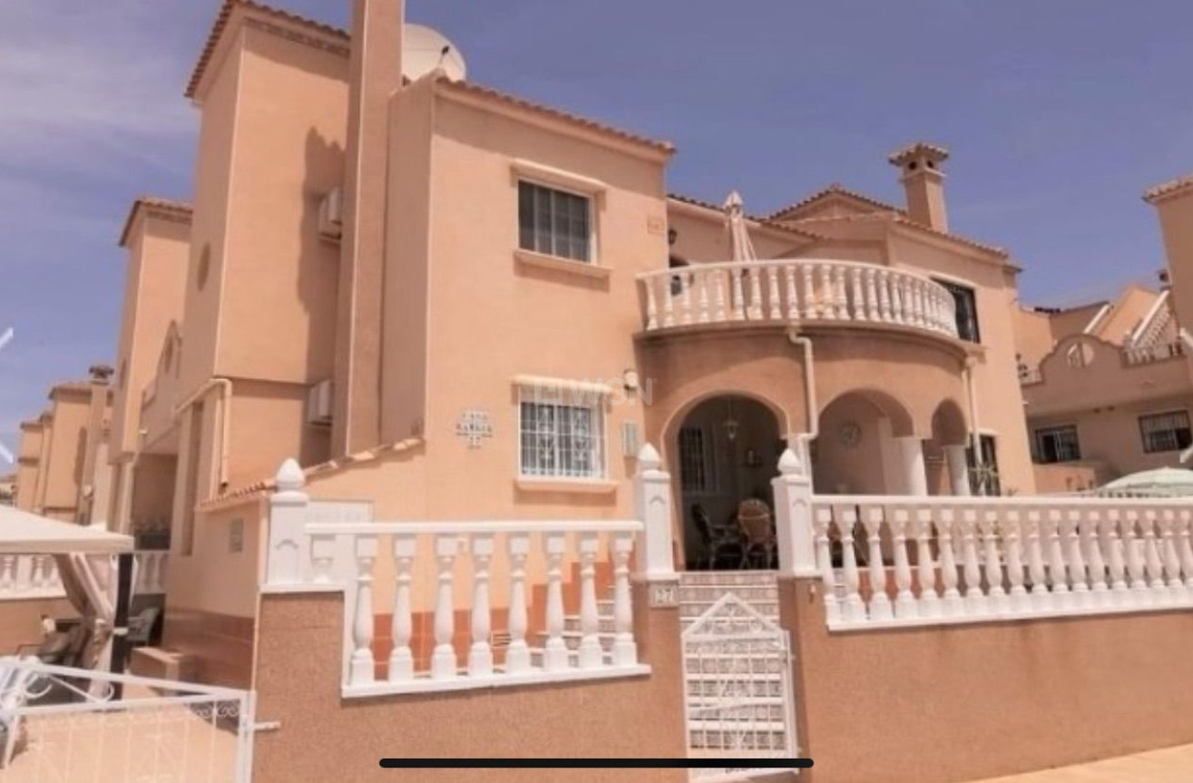 Resale - Townhouse - Orihuela Costa - Costa Blanca