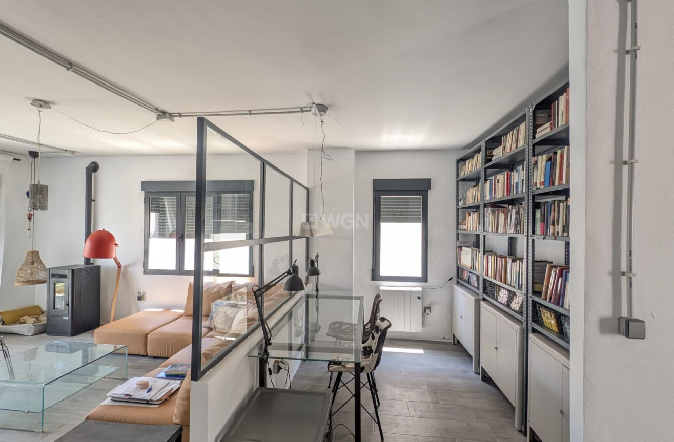 Odsprzedaż - Villa - Lo Pagan - LA PUNTICA