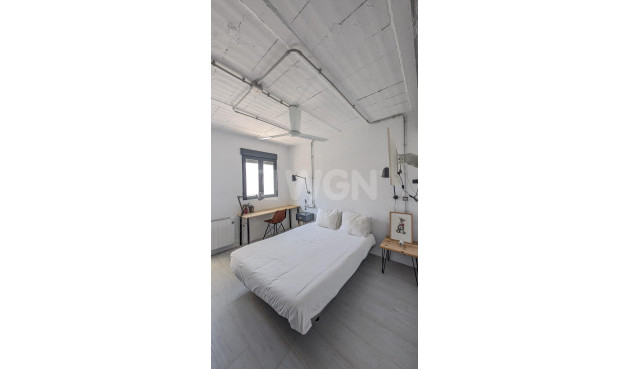 Odsprzedaż - Villa - Lo Pagan - LA PUNTICA