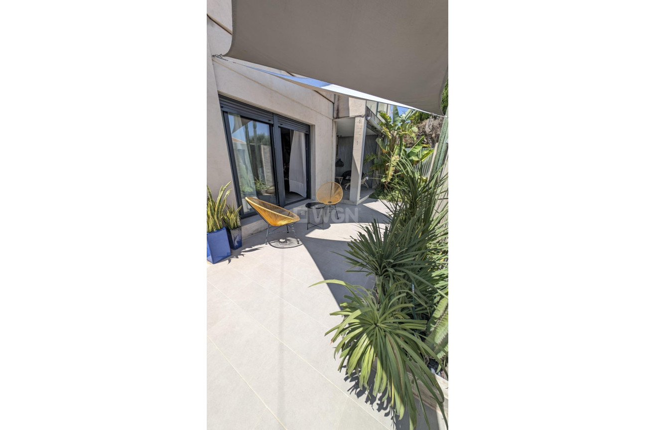 Odsprzedaż - Villa - Lo Pagan - LA PUNTICA