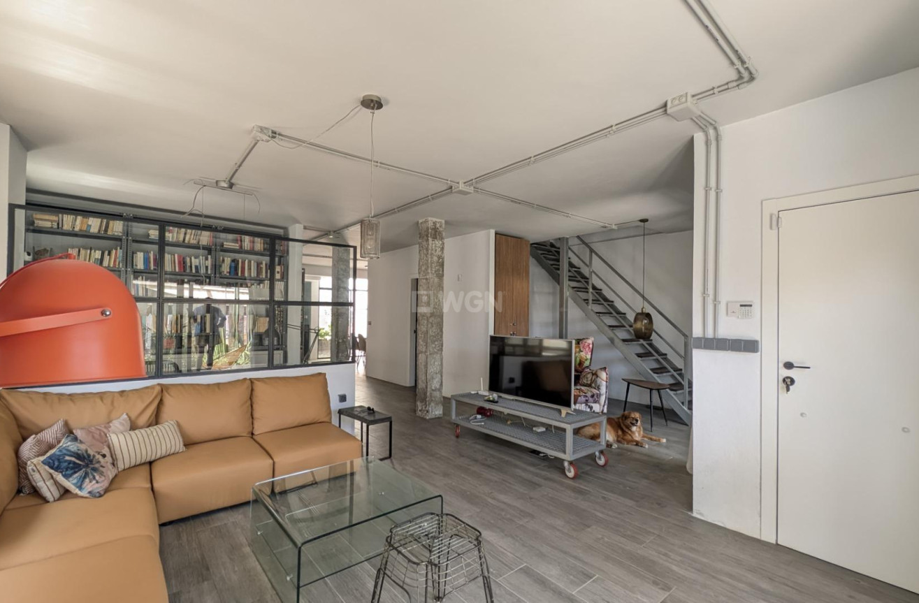 Odsprzedaż - Villa - Lo Pagan - LA PUNTICA