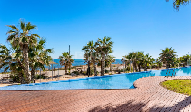 Odsprzedaż - Mieszkanie w bloku - Torrevieja - Costa Blanca