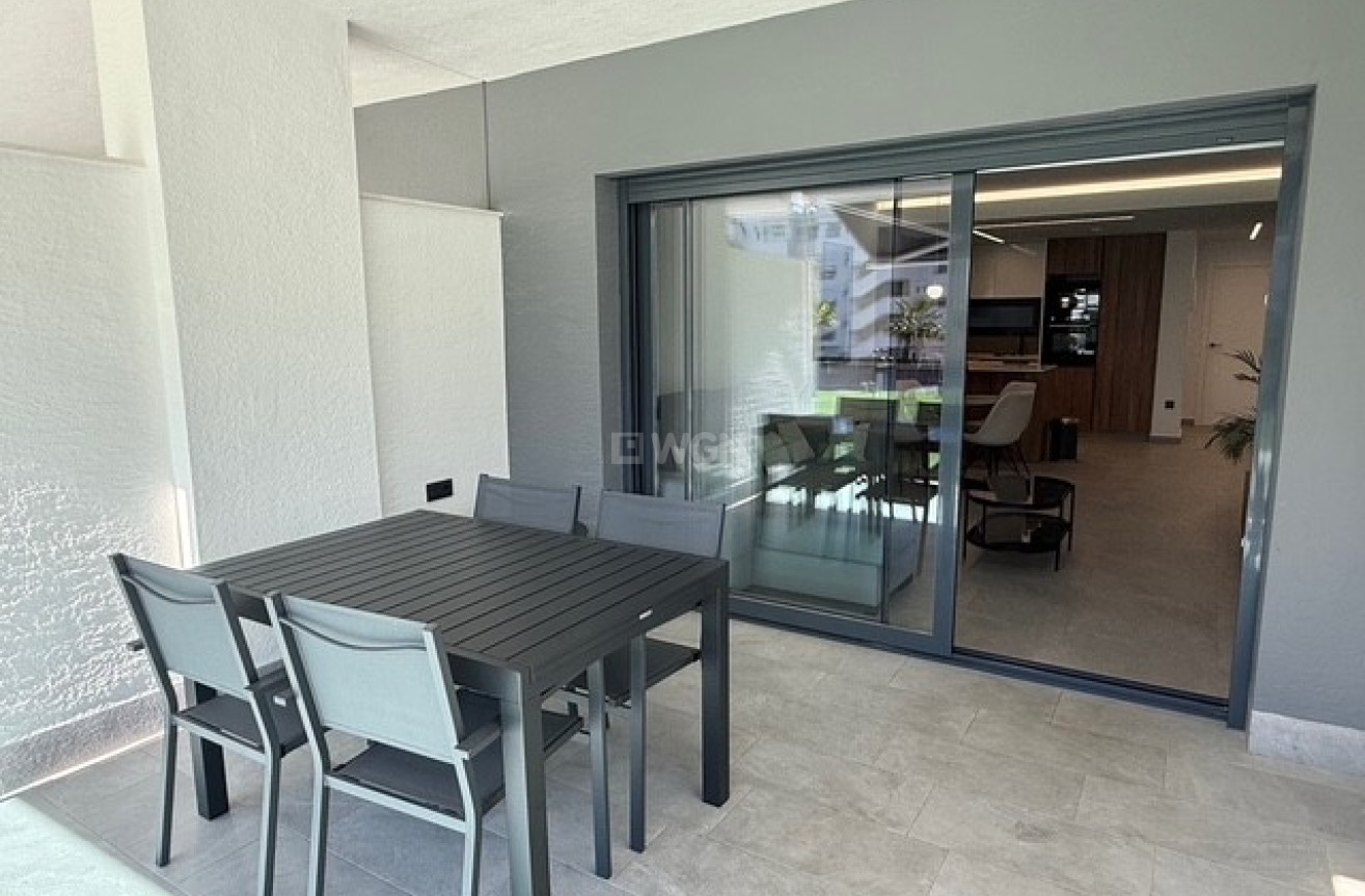 Resale - Apartment / flat - Guardamar del Segura - Costa Blanca