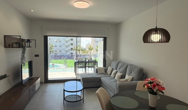 Resale - Apartment / flat - Guardamar del Segura - Costa Blanca