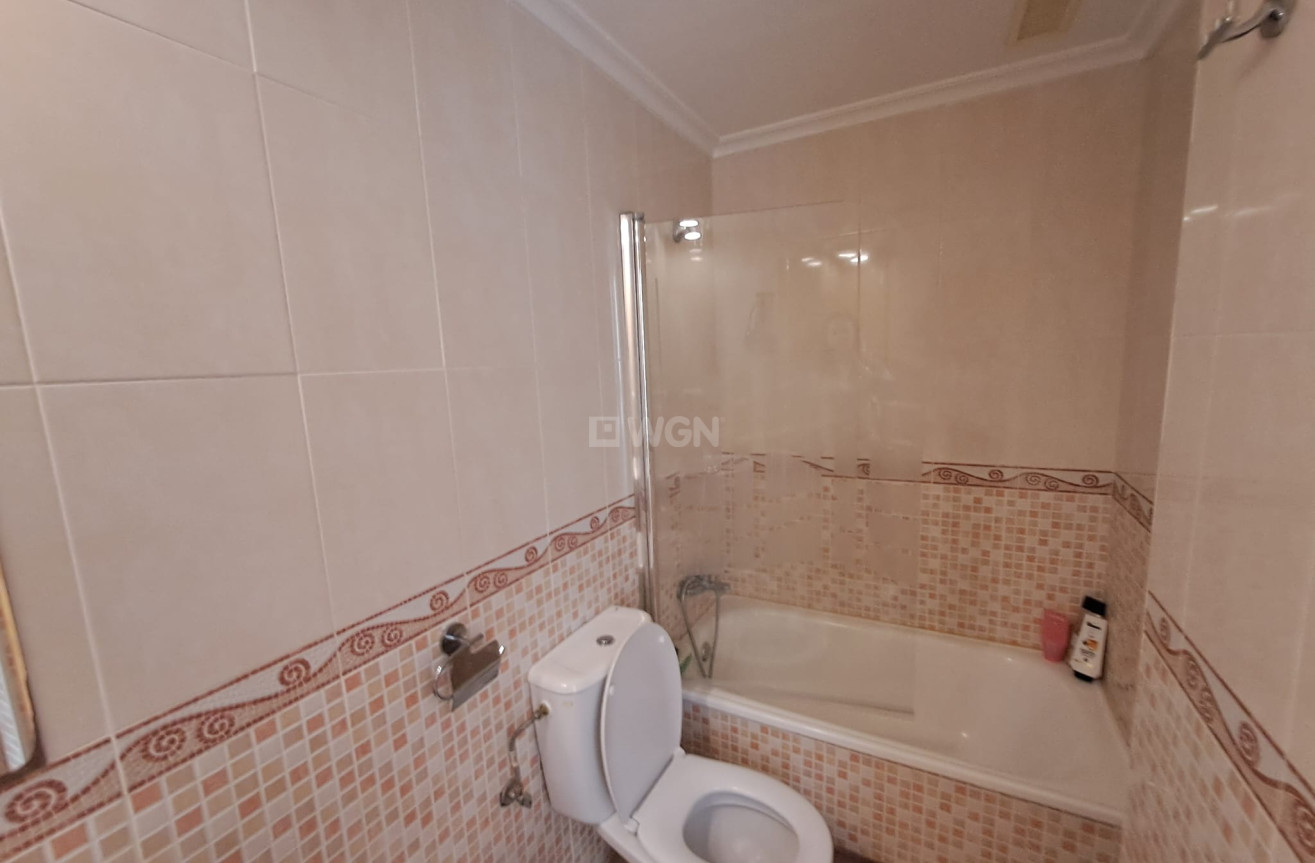 Resale - Apartment / flat - Torrevieja - Costa Blanca