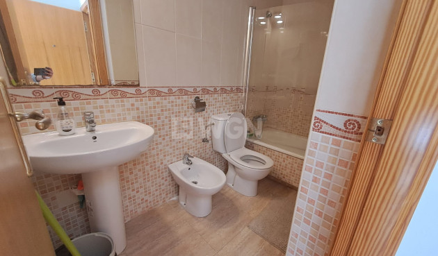 Resale - Apartment / flat - Torrevieja - Costa Blanca