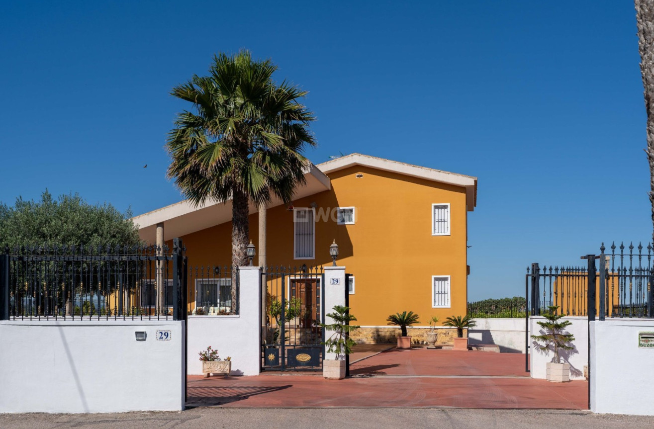 Resale - Villa - Orihuela - Inland