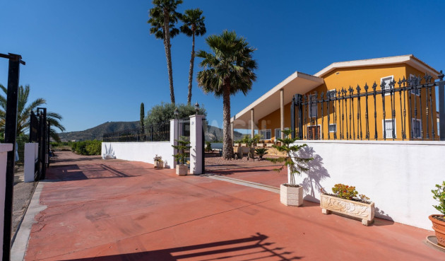 Resale - Villa - Orihuela - Inland