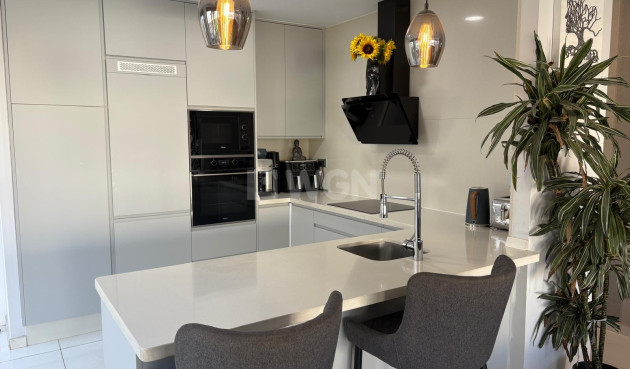 Resale - Villa - Orihuela Costa - Costa Blanca