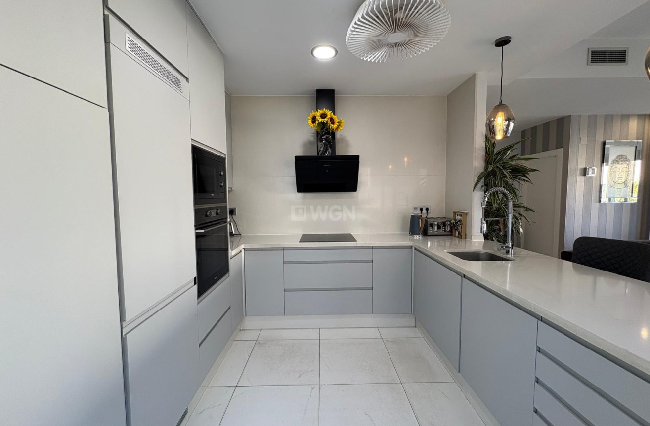 Resale - Villa - Orihuela Costa - Costa Blanca