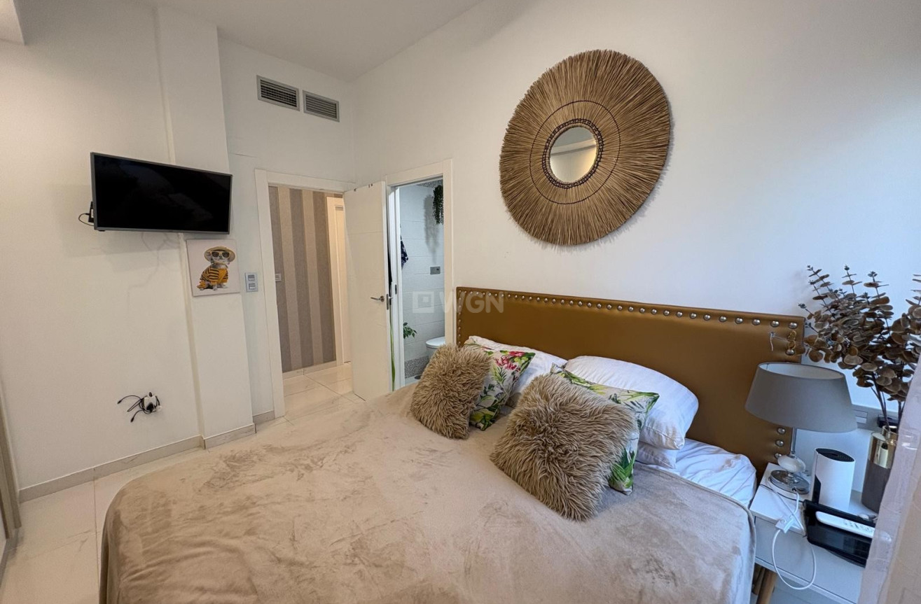 Resale - Villa - Orihuela Costa - Costa Blanca