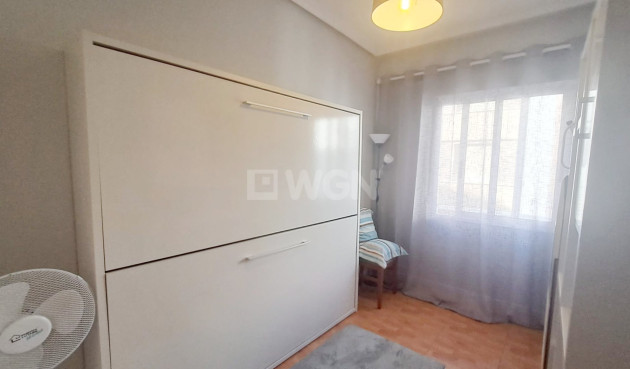 Resale - Apartment / flat - Torrevieja - Costa Blanca