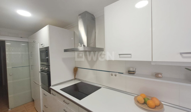Resale - Apartment / flat - Torrevieja - Costa Blanca