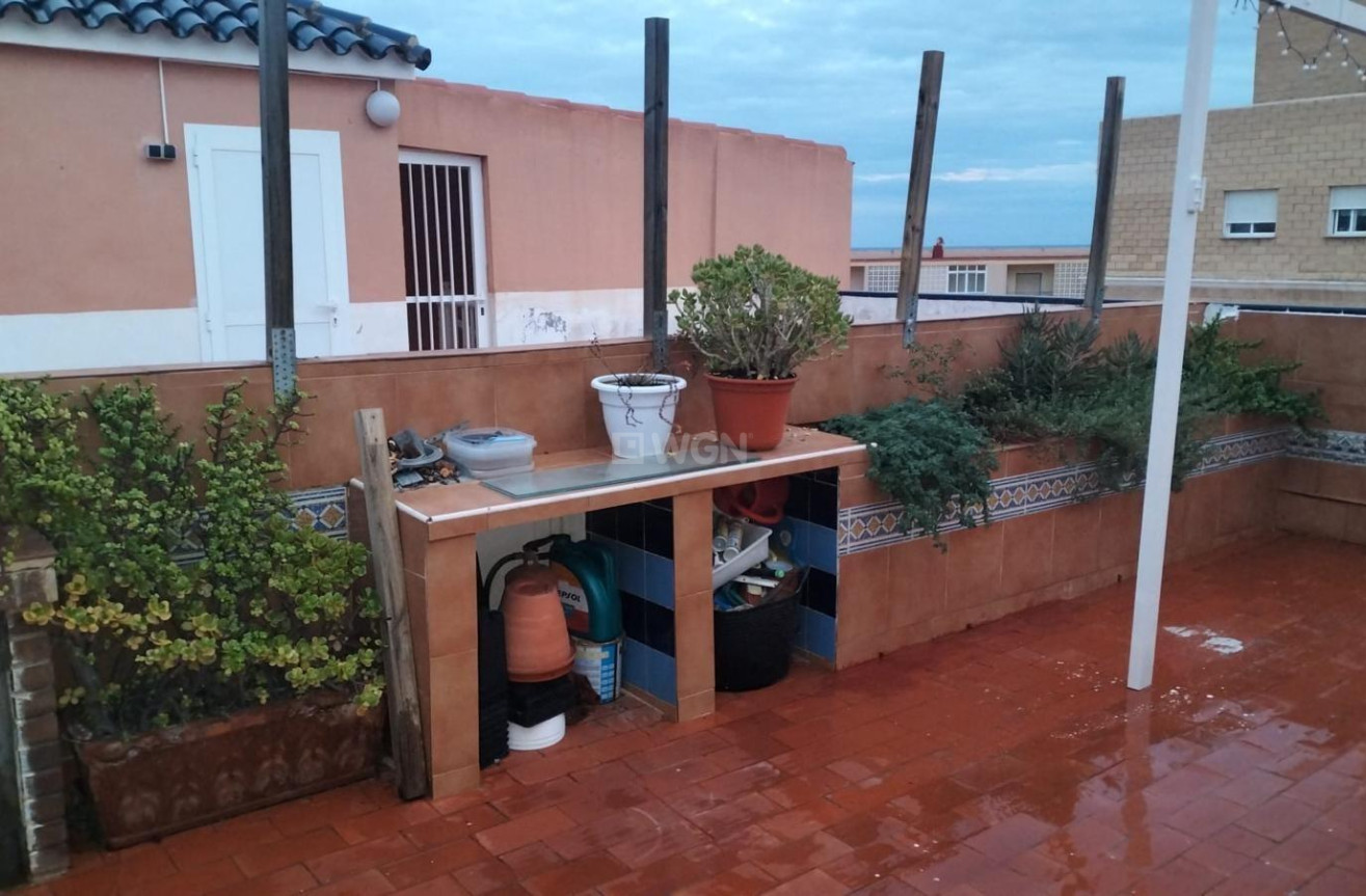 Resale - Apartment / flat - Torrevieja - La Mata