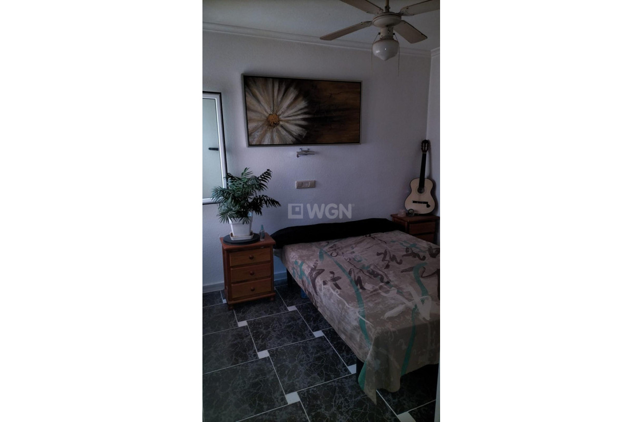 Resale - Apartment / flat - Torrevieja - La Mata