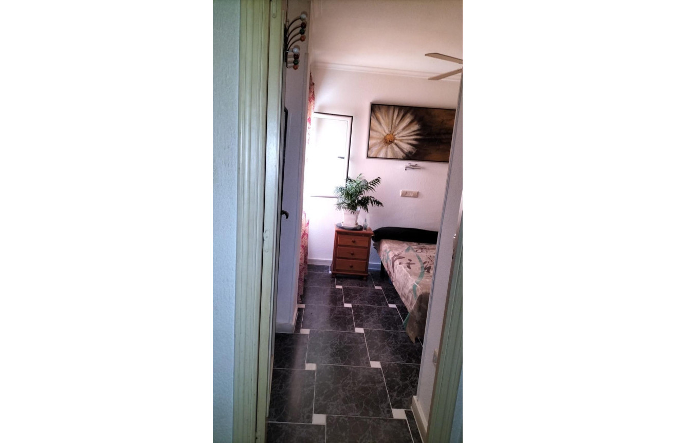Resale - Apartment / flat - Torrevieja - La Mata