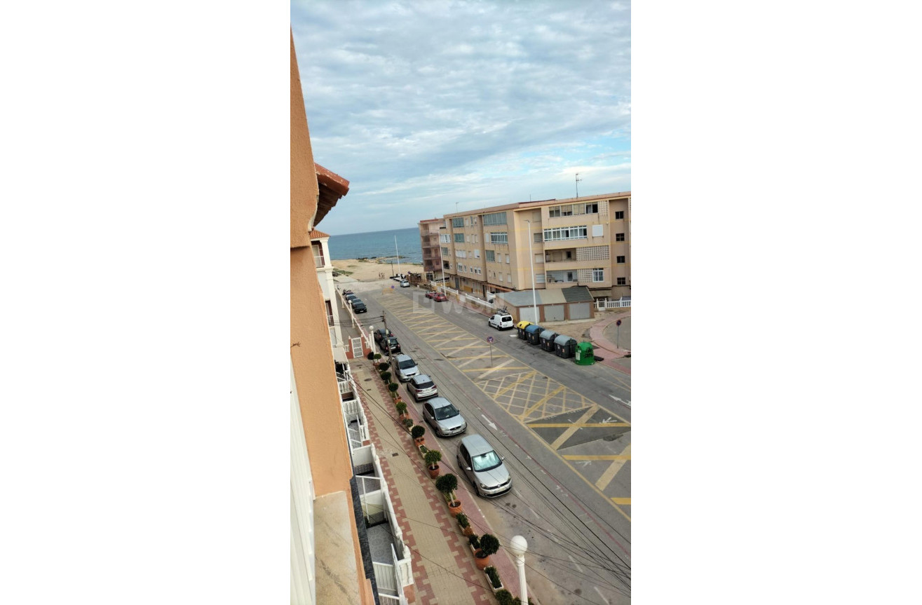 Resale - Apartment / flat - Torrevieja - La Mata