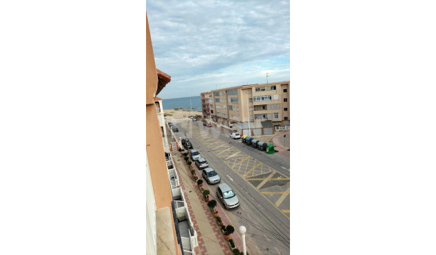 Resale - Apartment / flat - Torrevieja - La Mata