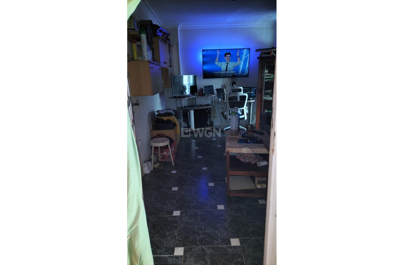 Resale - Apartment / flat - Torrevieja - La Mata