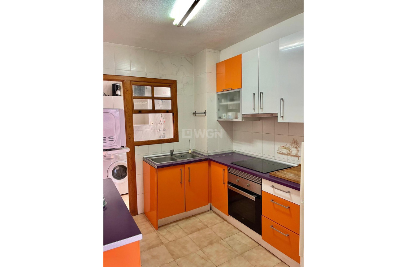 Resale - Apartment / flat - Torrevieja - Playa de los Locos