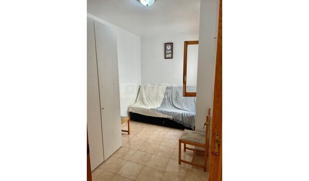 Resale - Apartment / flat - Torrevieja - Playa de los Locos