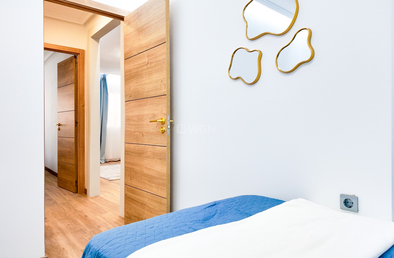 Odsprzedaż - Bungalow - Torrevieja - Costa Blanca