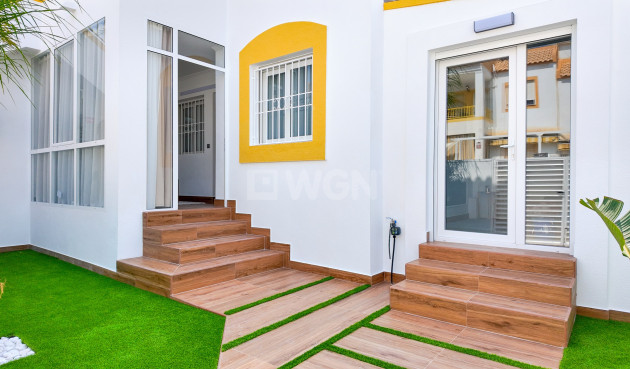 Odsprzedaż - Bungalow - Torrevieja - Costa Blanca