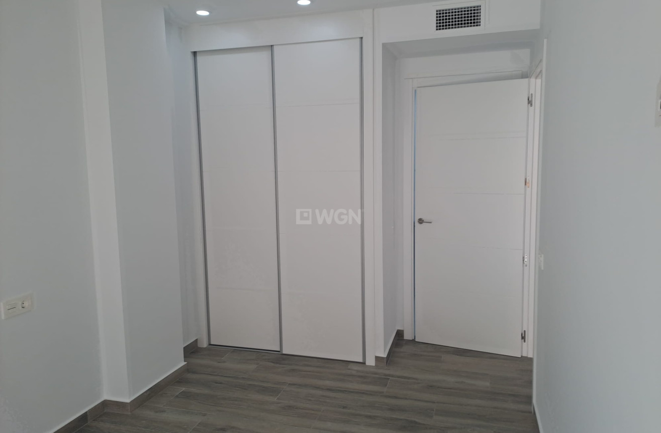 Reventa - Apartamento / piso - Torrevieja - Costa Blanca