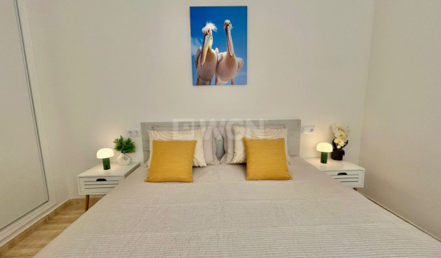 Resale - Apartment / flat - Torrevieja - Costa Blanca