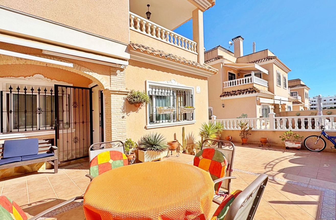 Resale - Townhouse - Orihuela Costa - Costa Blanca