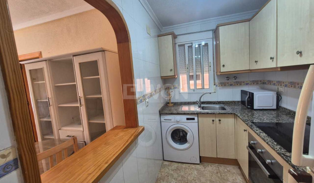 Resale - Apartment / flat - Torrevieja - Costa Blanca
