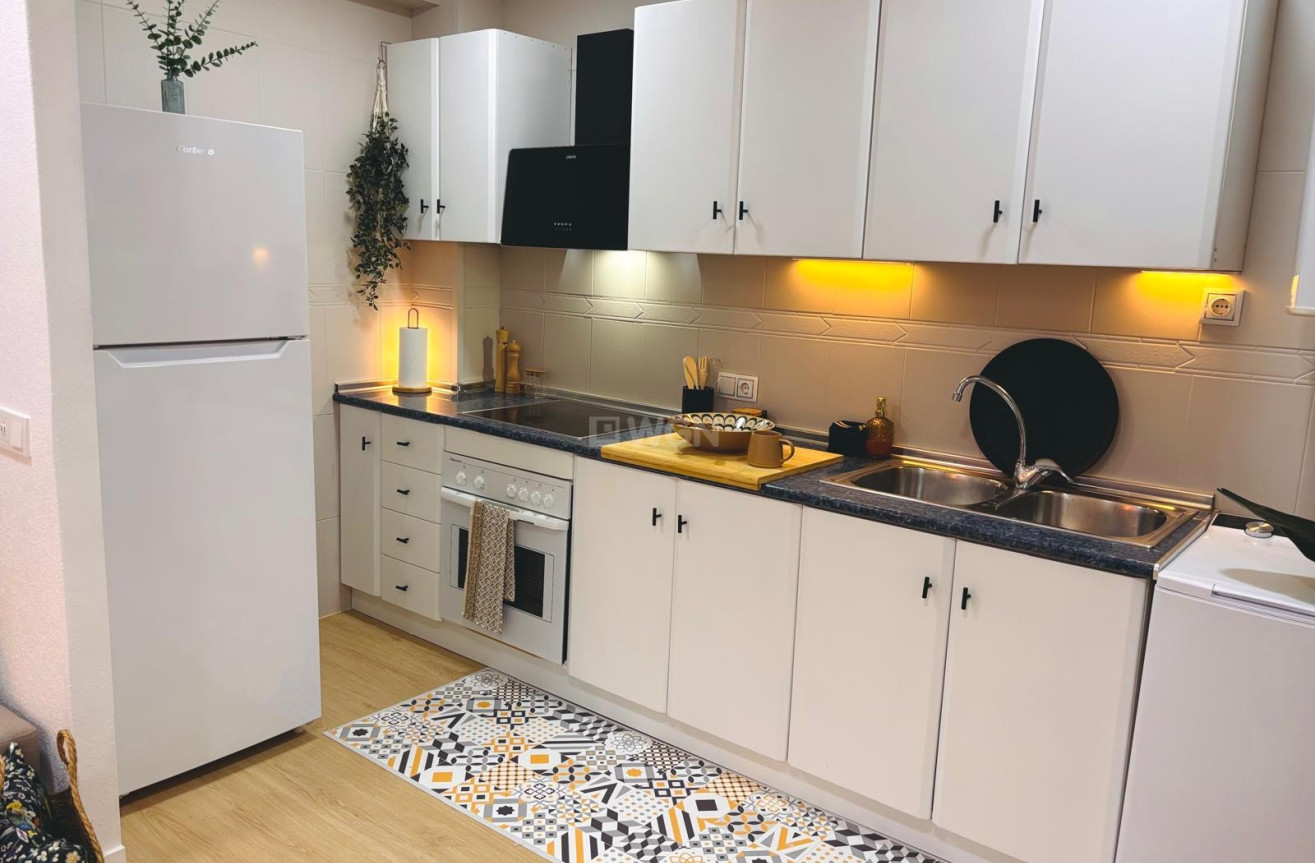 Reventa - Apartamento / piso - Torrevieja - Costa Blanca