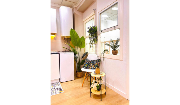 Reventa - Apartamento / piso - Torrevieja - Costa Blanca