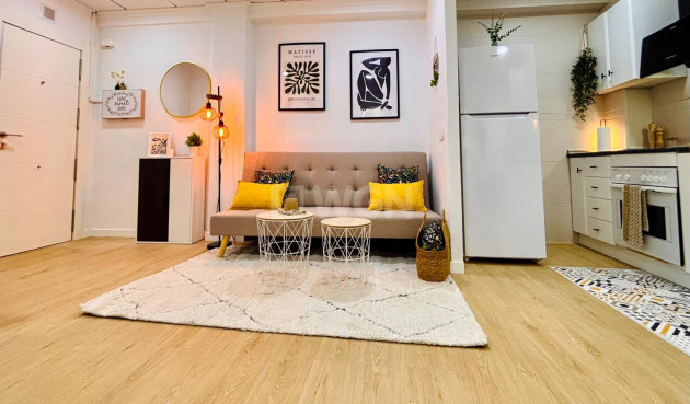 Reventa - Apartamento / piso - Torrevieja - Costa Blanca