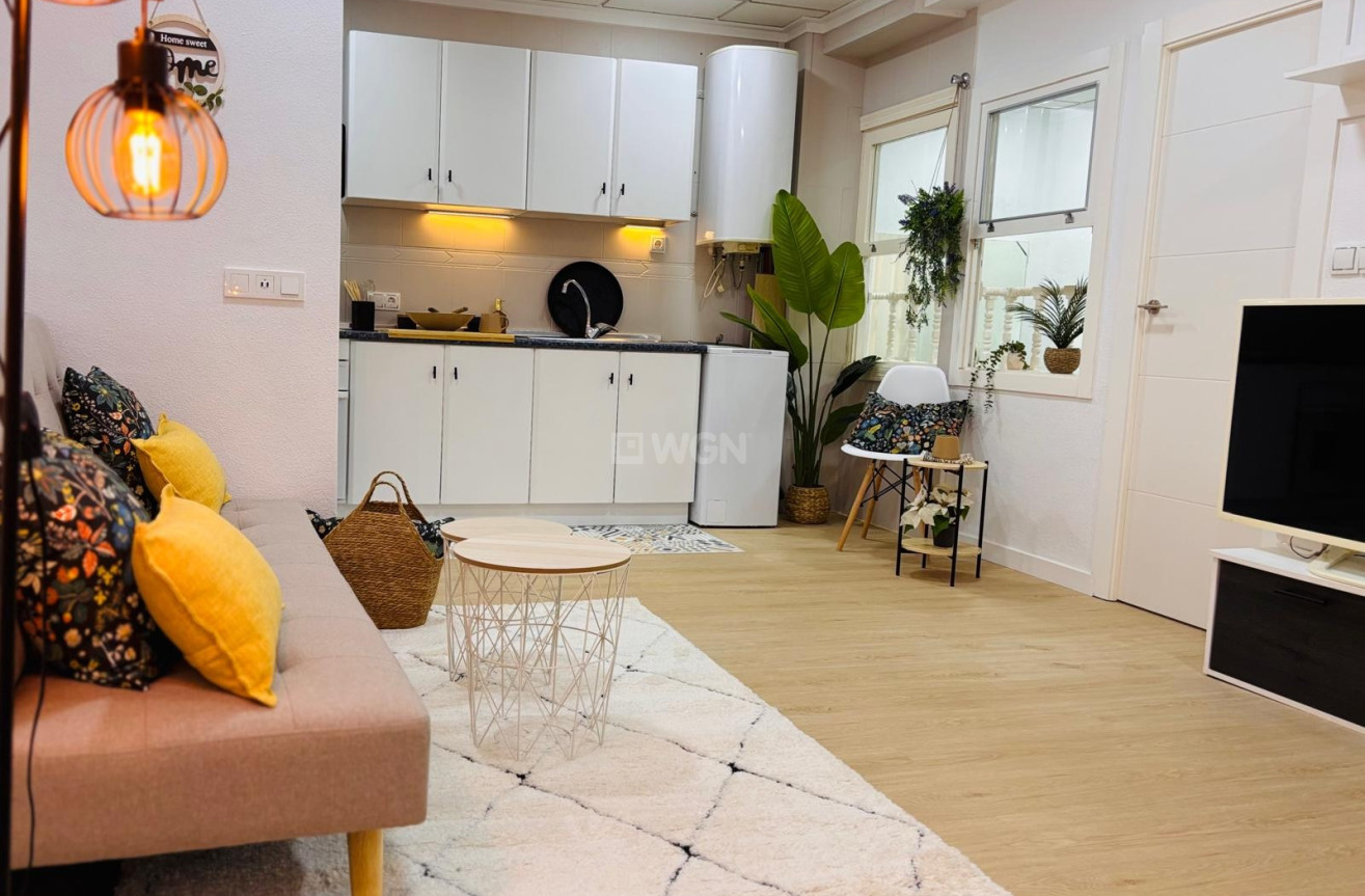 Reventa - Apartamento / piso - Torrevieja - Costa Blanca