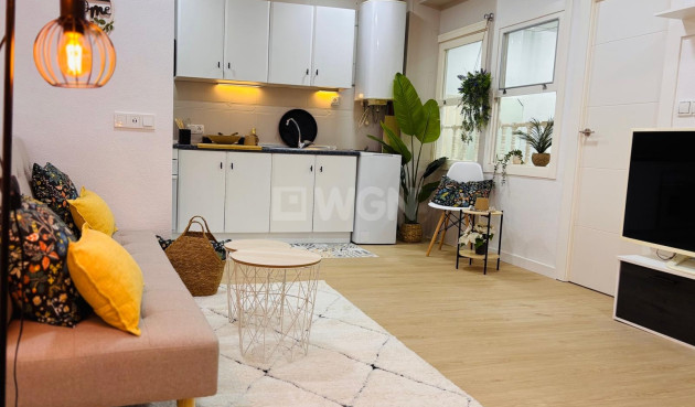 Reventa - Apartamento / piso - Torrevieja - Costa Blanca