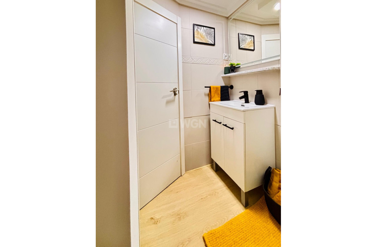 Reventa - Apartamento / piso - Torrevieja - Costa Blanca