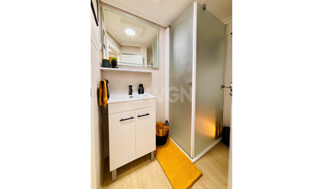 Reventa - Apartamento / piso - Torrevieja - Costa Blanca