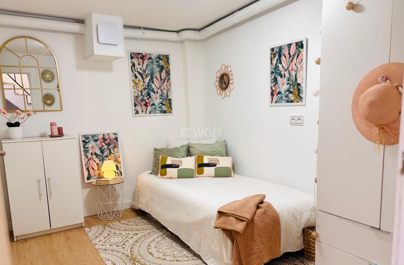 Reventa - Apartamento / piso - Torrevieja - Costa Blanca