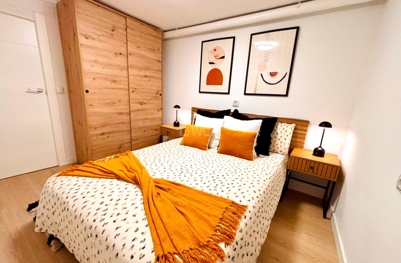 Reventa - Apartamento / piso - Torrevieja - Costa Blanca