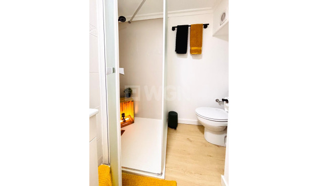 Reventa - Apartamento / piso - Torrevieja - Costa Blanca