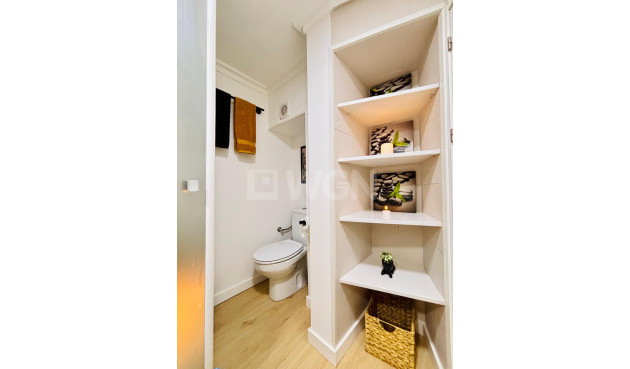 Reventa - Apartamento / piso - Torrevieja - Costa Blanca