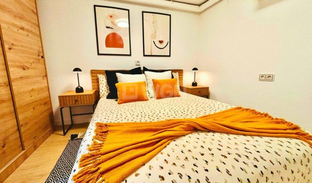 Reventa - Apartamento / piso - Torrevieja - Costa Blanca